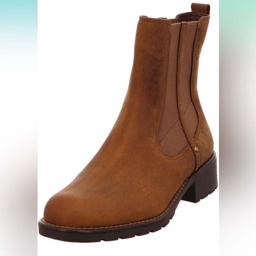 Clarks Orinoco Club Chelsea Boots